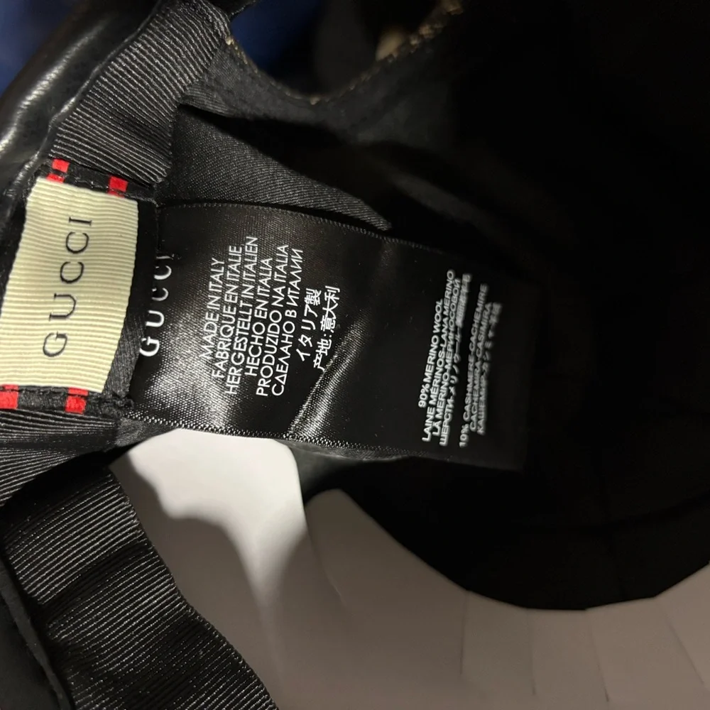 Gucci Black and Gold Patterned Cap - Picture 5 of 10